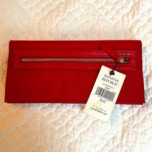 Red vinyl Banana Republic wallet. NWT!